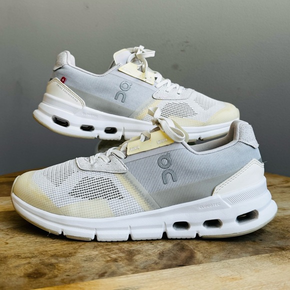 On Cloudrift Womens Size 6.5 White Frost Athletic Walking Running Shoes Sneakers - Picture 1 of 12